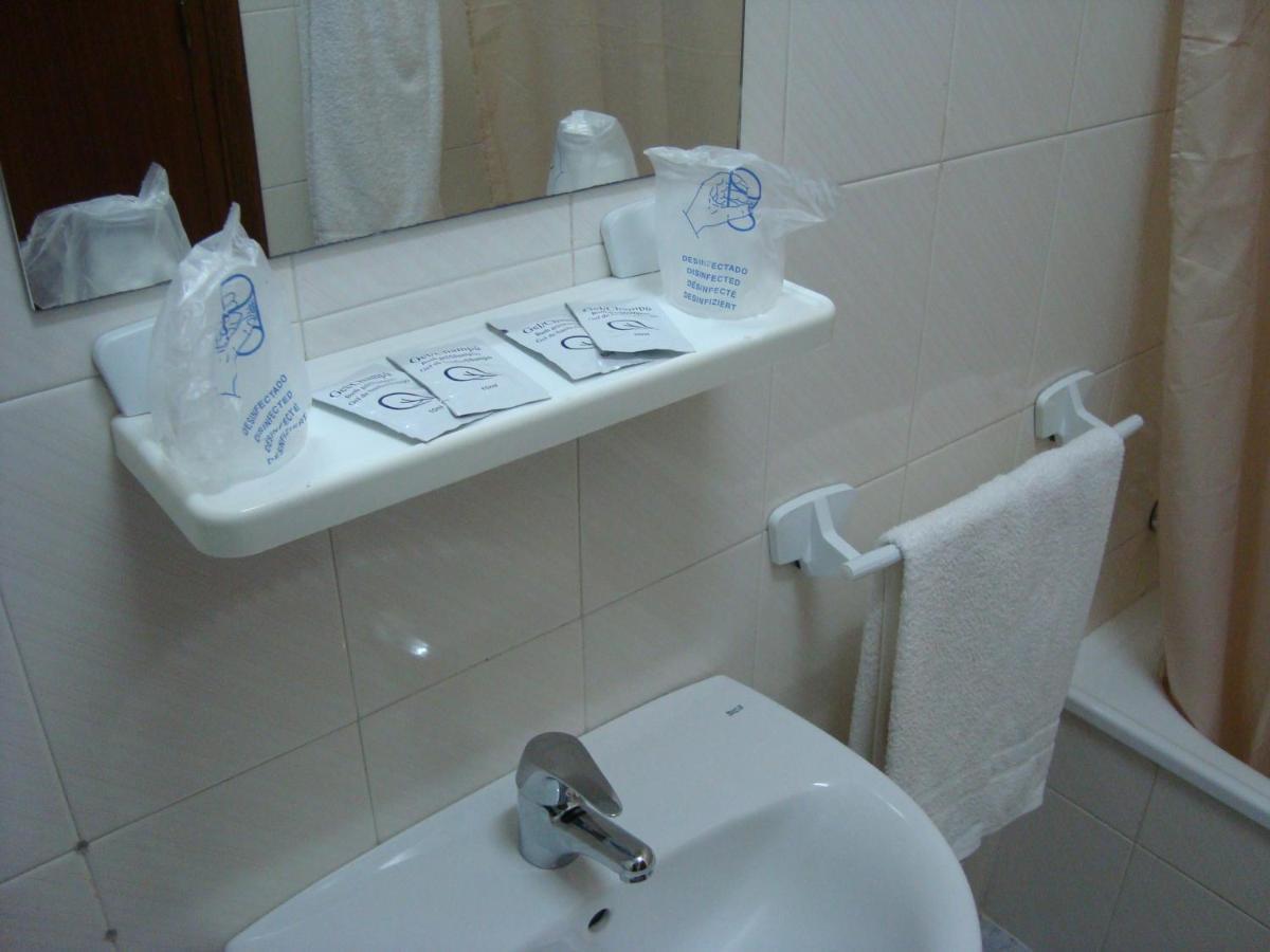 Hostal Duran Эль-Чорро Экстерьер фото