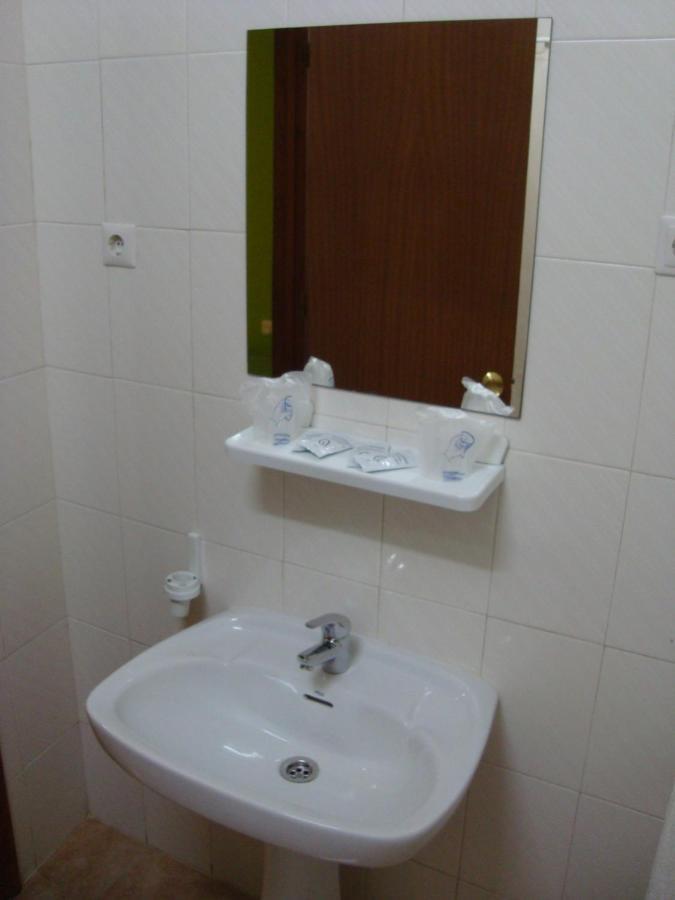 Hostal Duran Эль-Чорро Экстерьер фото